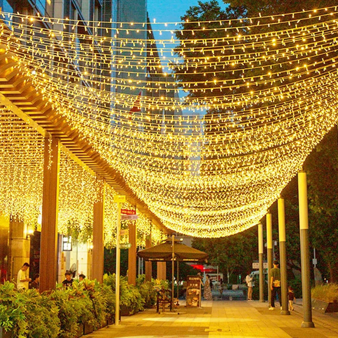 Décoration de mariage, guirlande lumineuse scintillante, image de scène