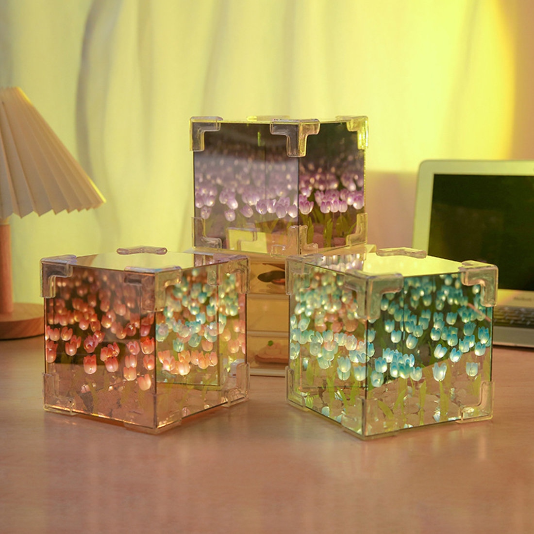 Photo de lampe miroir cube tulipe bricolage