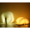 Lampe de bureau pliante